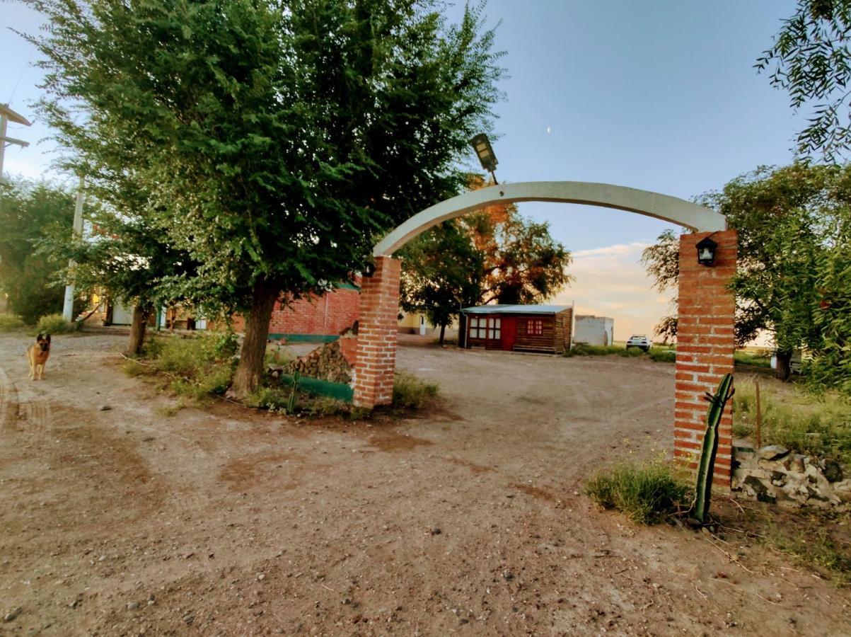 Hotel Juanita Puelches Exterior photo